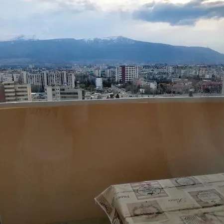 Apartment Sky Next To Airport Sofia